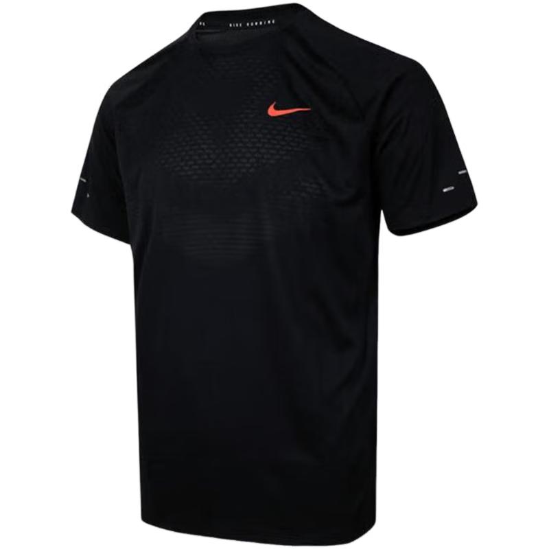 

Nike Men s Short Sleeve Sports T-Shirt M