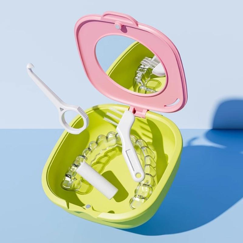Travel Friendly Dental Appliance Storage Container for Clear Aligners and Retainers Leakproof ABS Materials