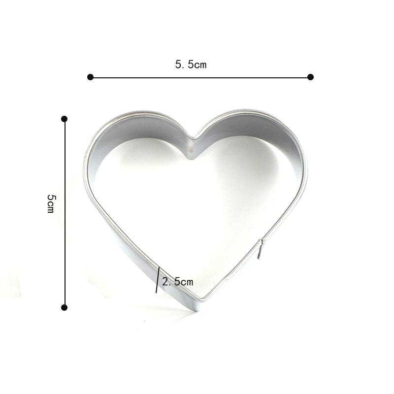 5-Piece Stainless Steel Heart Cookie, Vegetable & Fruit Cutter Set - Valentine's Day Special