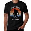 Retro Bigfoot Shirt Bigfoot Tshirt Bigfoot Tees Tshirt Antiperspiration Workout Top Tshirt
