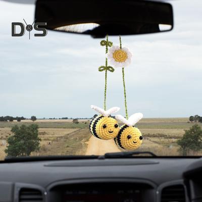 Häkeln Sie Biene Auto hängende Dekoration Auto Rückspiegel handgemachte Strickgarn Blume Honigbiene Tier hängen Ornament Anhänger