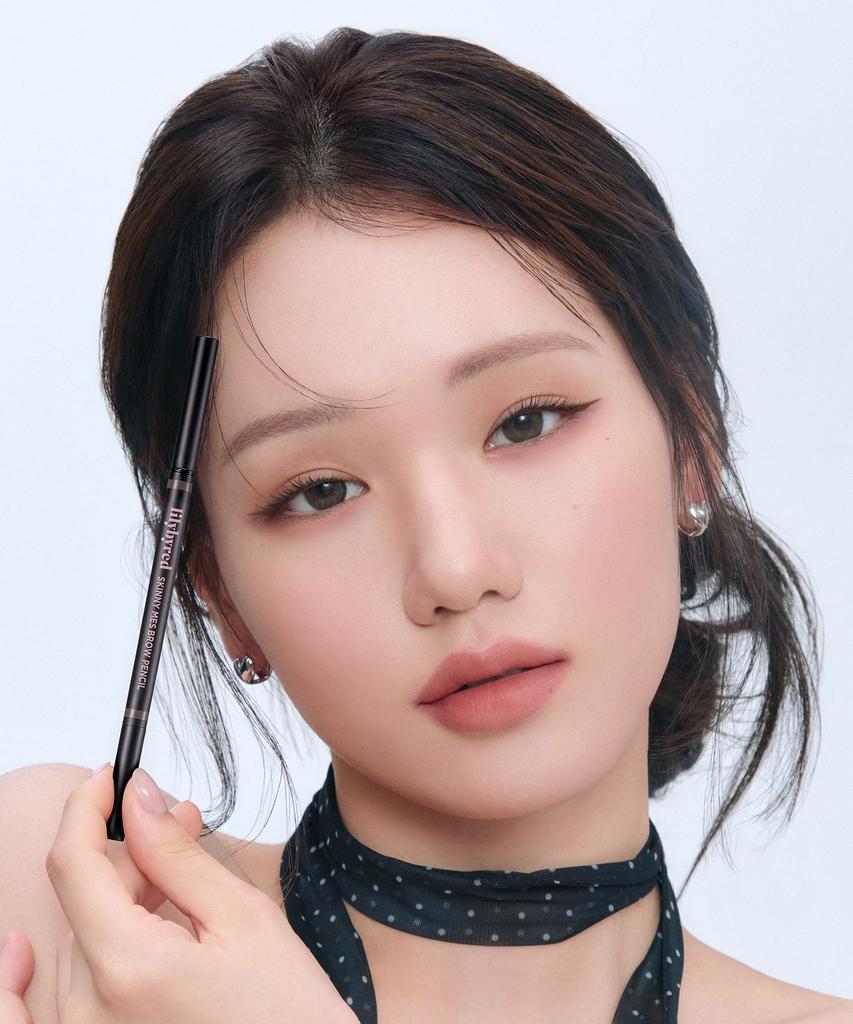 Skinny Mess Brow Pencil