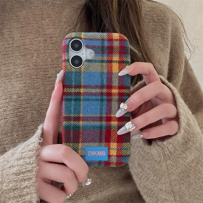 Retro Plaid Phone Case for iPhone 15, iPhone 16, iPhone 17 Pro Max
