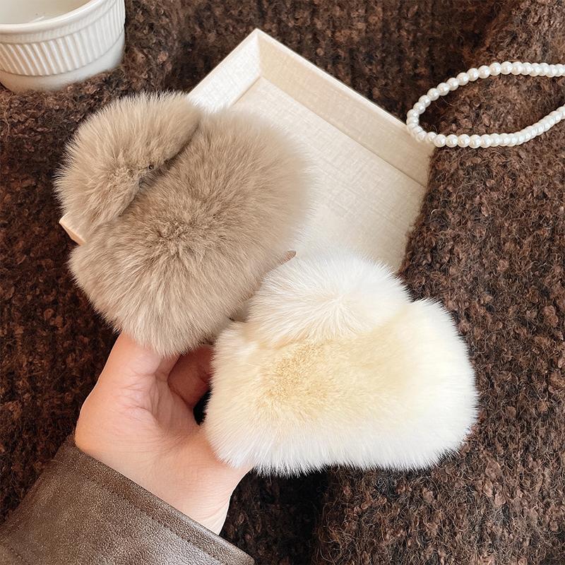 Autumn and Winter Plush Grab Clip Female Senior Sense 2024 New Furry Hairpin Back Head Shark Clip Headdress