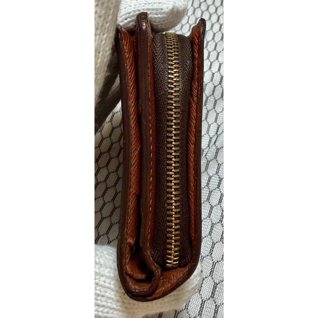 Used LOUIS VUITTON Monogram Bifold Wallet 02