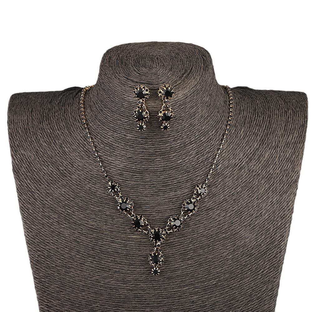 Exaggerated Style Necklace Set Light Luxury High-End Zircon Stud Earrings Versatile Bridal Jewelry Set