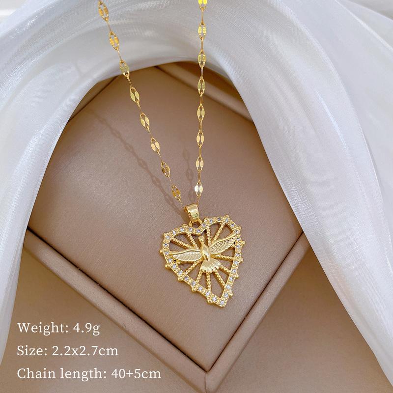 Lucky Grass Full Diamond Set Personalized Minimalist Furnace Real Gold Necklace Female Collarbone Chain