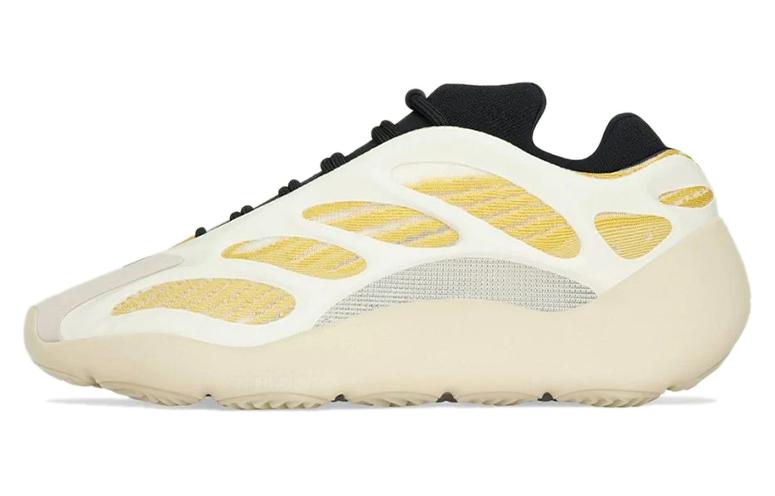 Yeezy 700 V3 Adidas Originals  Safflower  G54853 36