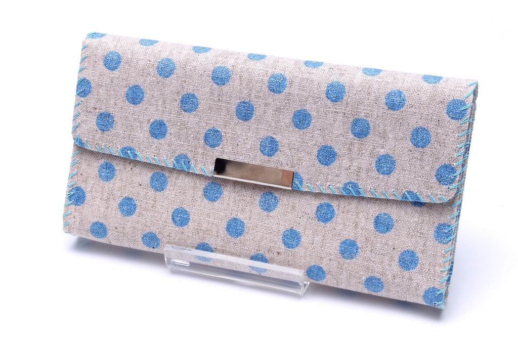 Soka Gakkai Prayer Beads, New Member Gift, 3-Piece Set for Women, Rose Quartz Prayer Beads with Dotted Blue Case