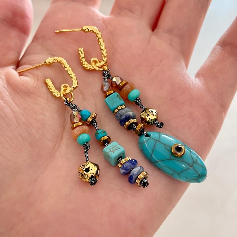 Vintage Blue Glass Bow Earrings - Retro Design Ornament