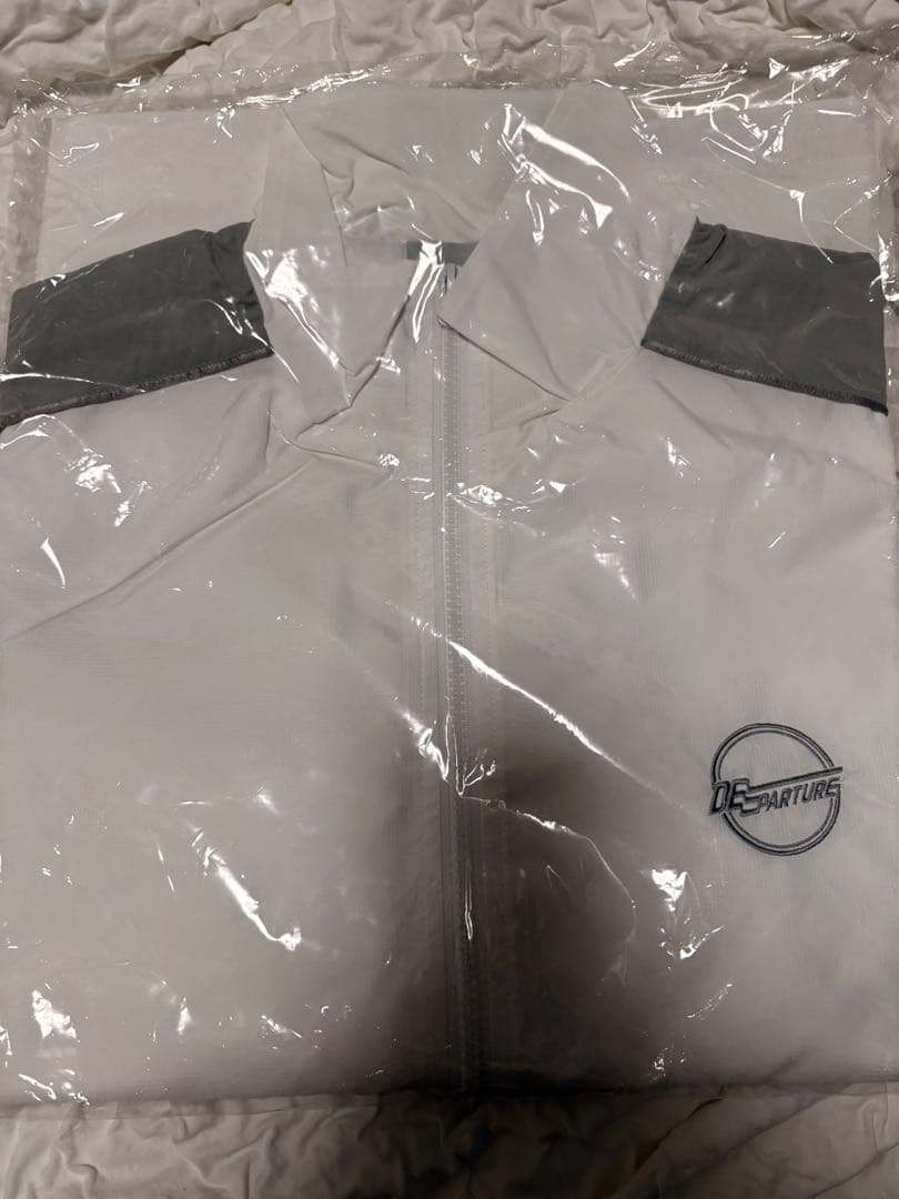 

[Б/У] Куртка-анорак SUPER JUNIOR D&E DEparture