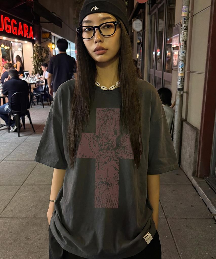 GRAVER [Unisex]Angel Cross Short Sleeve T-Shirt_3Color