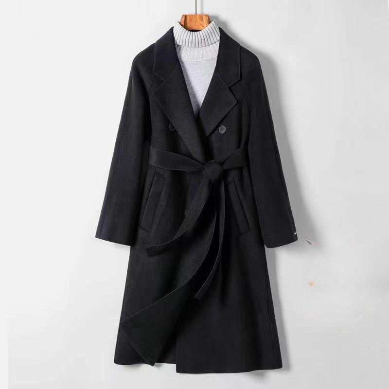 Teplý a módní vlněný kabát v jednobarevných barvách pro ženy s páskem na podzim a zimu