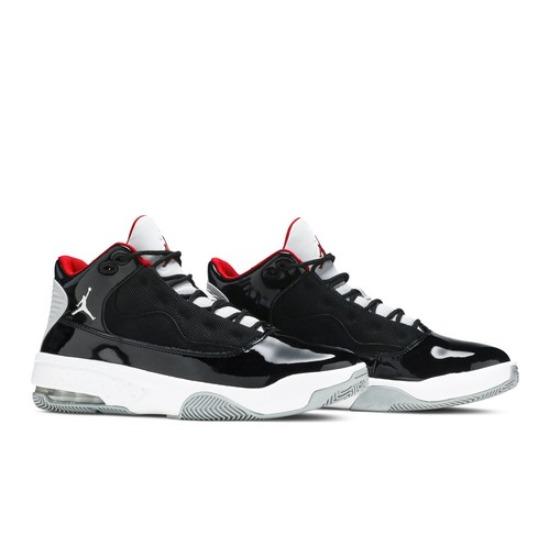 

Air Jordan Max Aura 2 Чорний Цемент CK6636-006 EU 40 білий/чорний