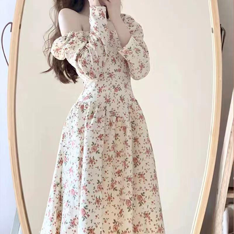 2026 Spring/Summer Puff Sleeve Floral Dress - Gentle Beach Vacation Style Large