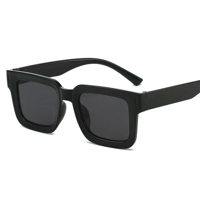 Plain Square Sunglasses Women Men Designer Classic Sun Glasses Female Male Fashion Brand Vintage Travel Shades