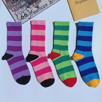 Unisex Gestreepte Middenkuit Katoenen Sokken - Europese & Amerikaanse Streetstyle voor Sport, Hip-Hop, Skateboard & College Mode
