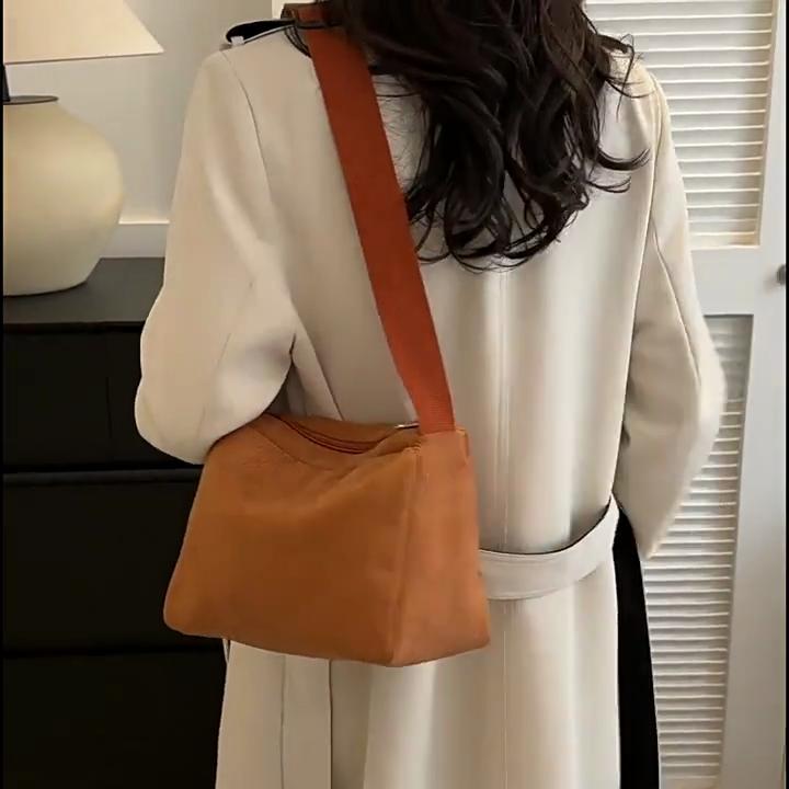 Solid Color Corduroy Shoulder Bag All-match Zipper Handbag Versatile Carry On Crossbody Bag