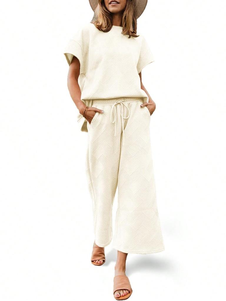 Womens Two Piece Loungewear Set Short Sleeve Top and Drawstring Cropped Pants