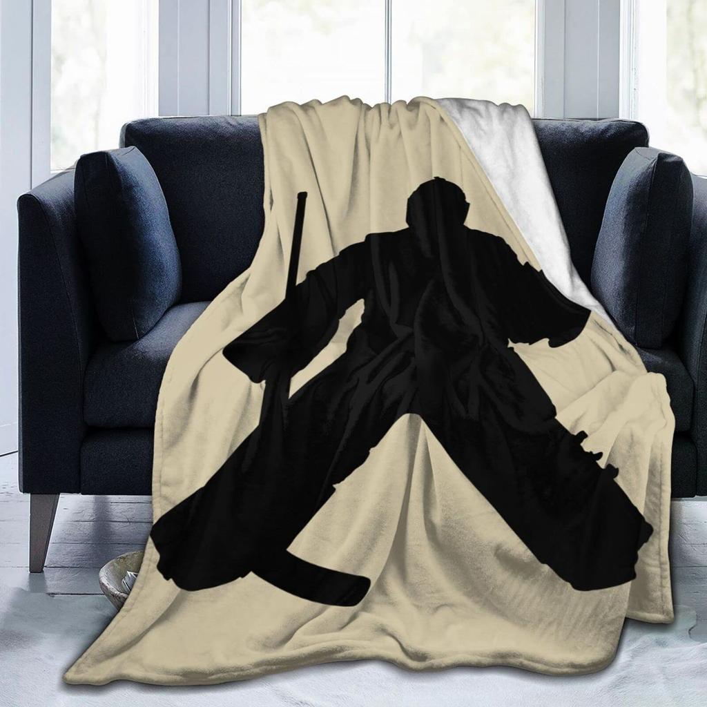 Ice Hockey Flannel Throw Blanket Winter Sport Pattern Blanket for Bed Sofa Couch Warm Lightweight Super Soft King Queen Size