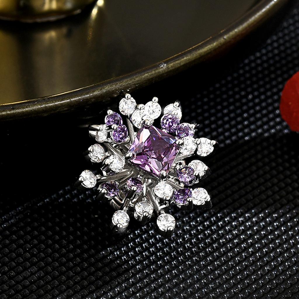 Senior Brooches Flower Leaf Brooch Pins for Women Suit Pendant  Fashion Brooches Jewelry