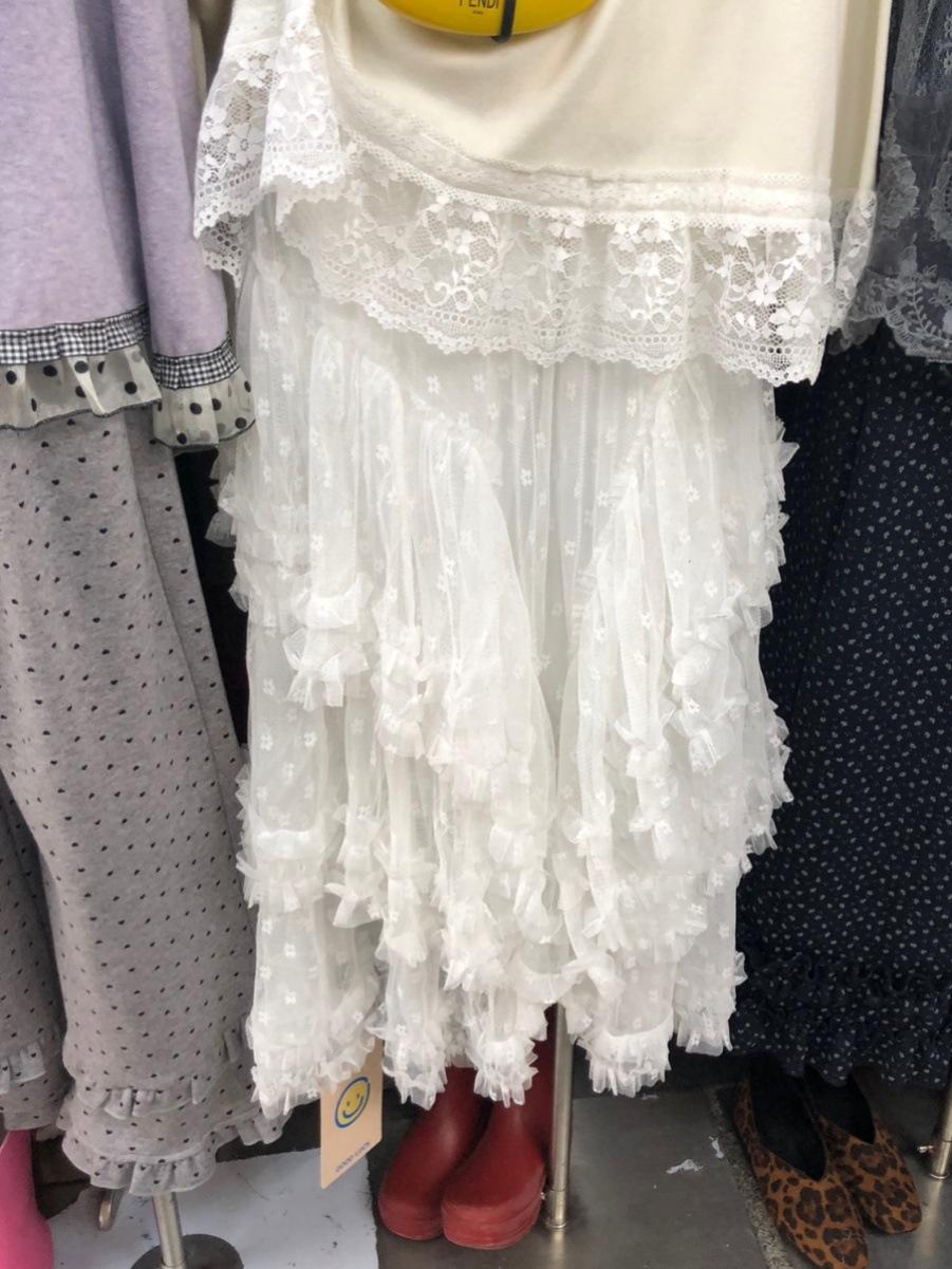 

Белая тяжелая промышленная кружевная юбка с асимметричным плетением, женское осеннее платье, высококачественная юбка-торт, большая длинная юбка-свитер one size fits all