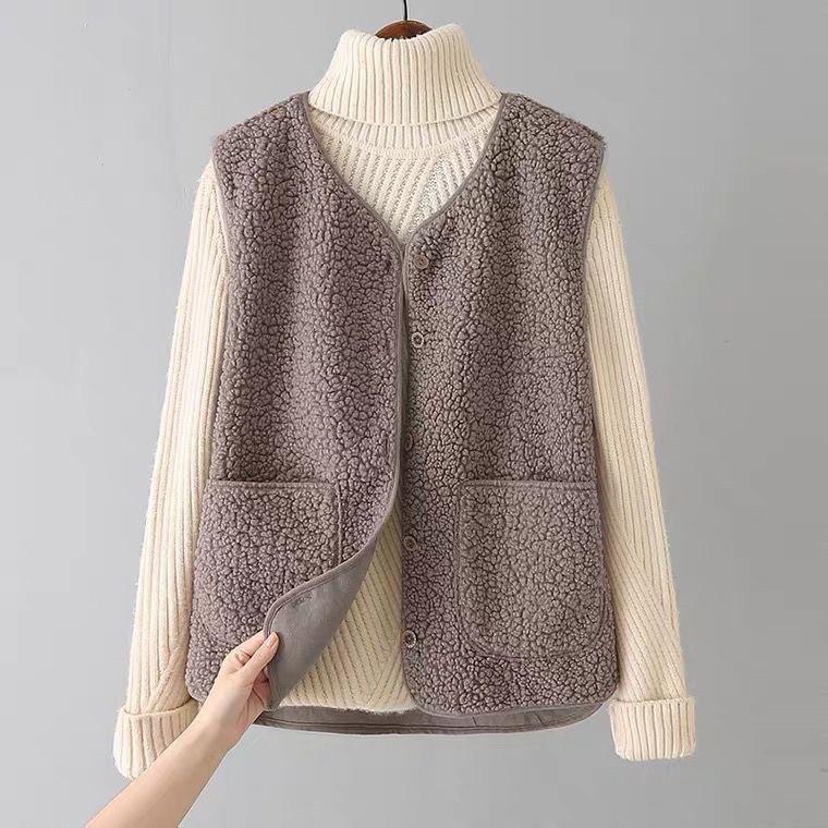 Women's V Neck Sleeveless Vest Regular Fit Casual Fleece Waistcoat Solid Color Single Breasted Cardigan Top