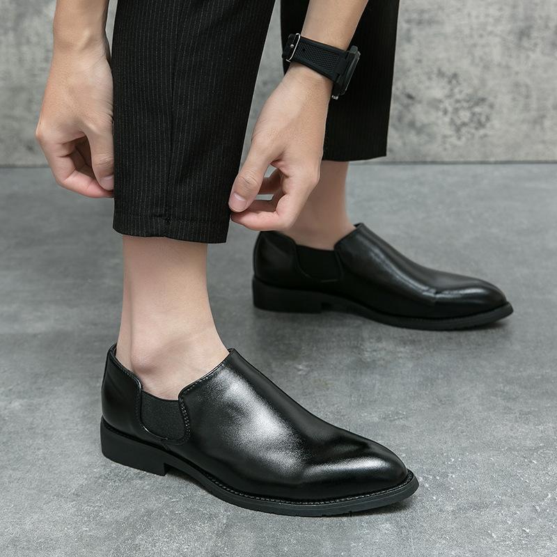 Men's casual leather shoes with one foot, British trends in spring and summer, inner height increase, pointed small leather shoes, business dre