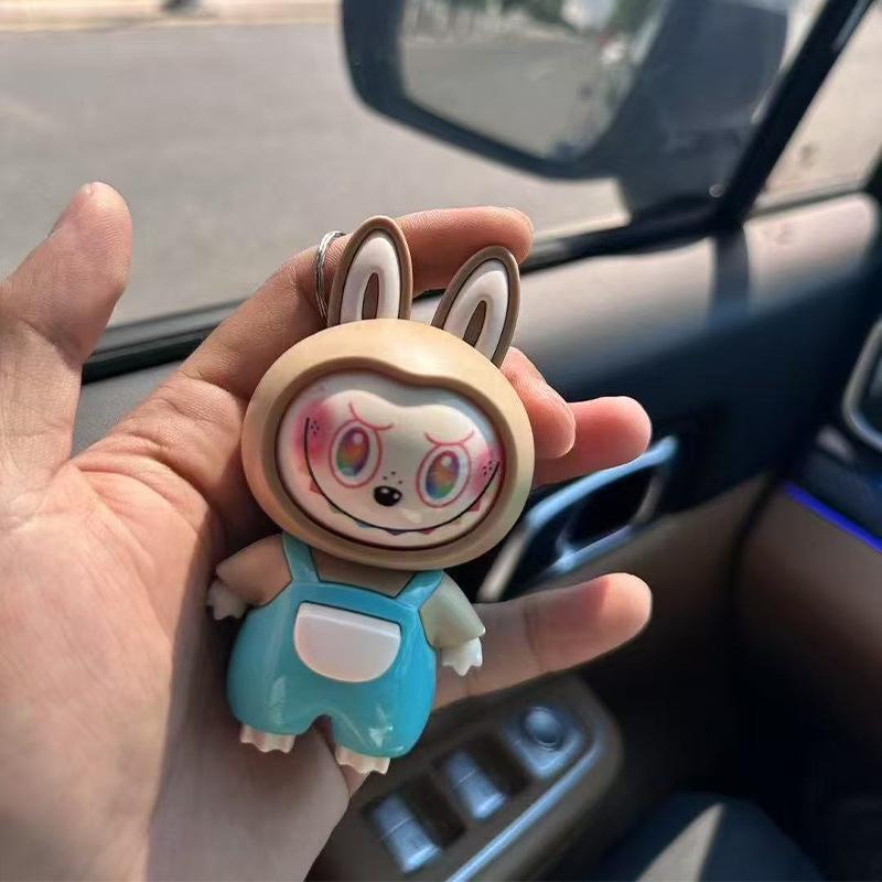 Labubu Nezha Face-Changing Plush Doll Keychain - Trendy Play Emoticon Pack, Hot-Selling Toy Pendant