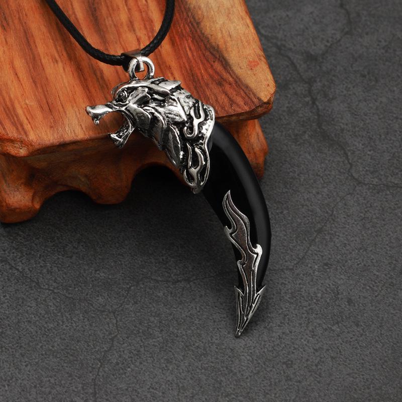 Men's Retro Resin Wolf Tooth Necklace with Stainless Steel Chain