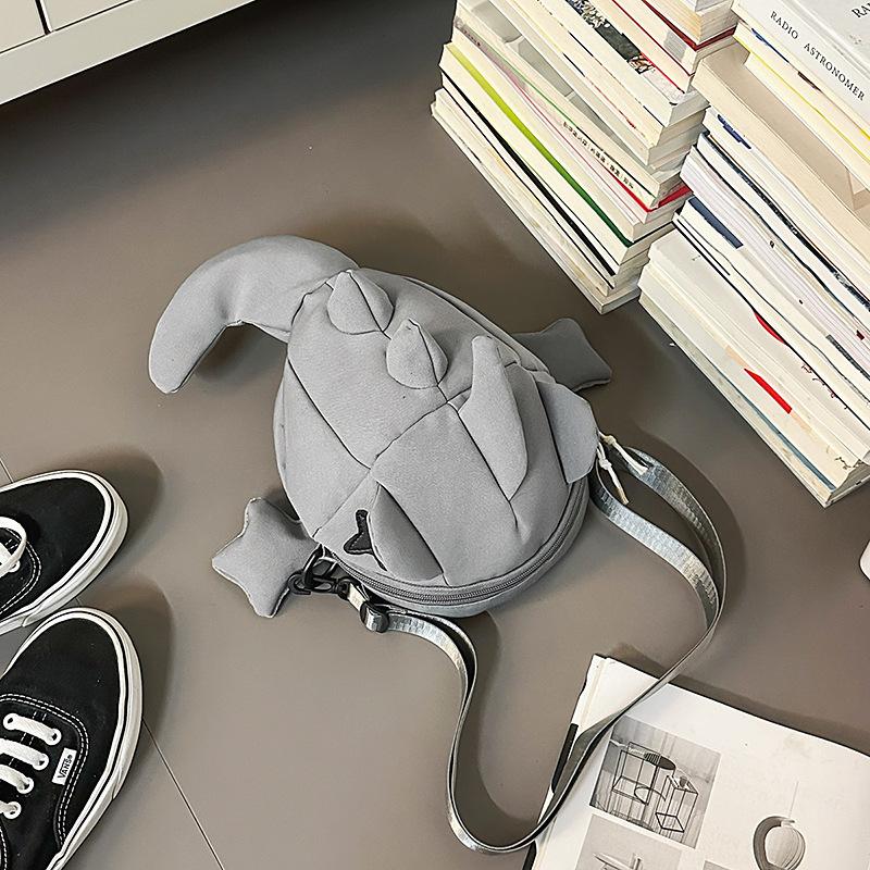 

Shark messenger bag women s shoulder bag cute summer commuter mobile phone bag men s trendy cycling bag серый