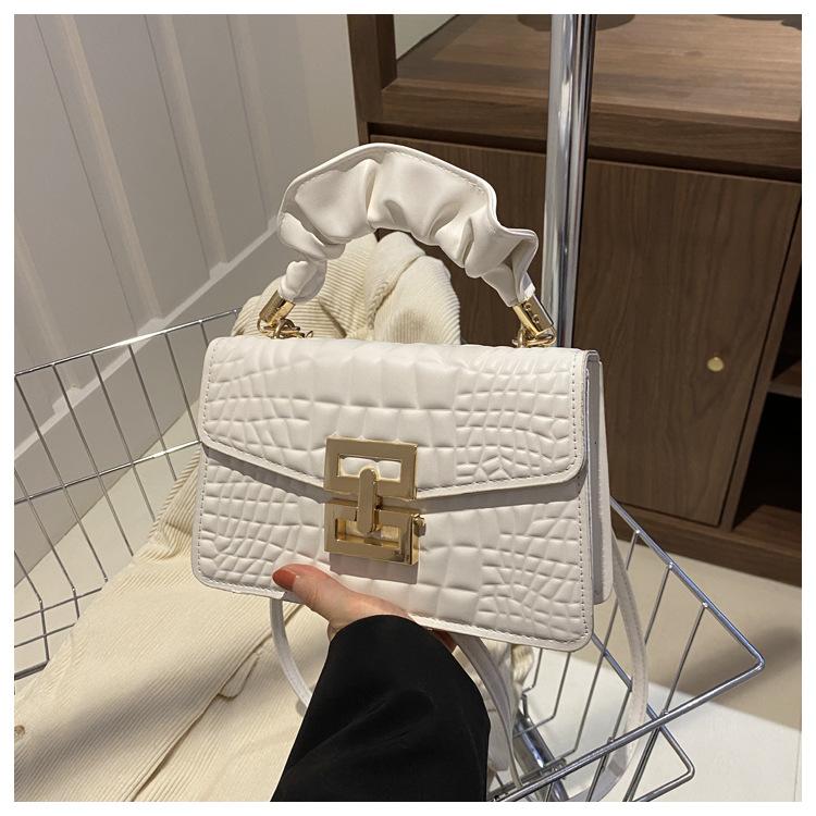 

Сумка женская 2024 новая корейская версия модной женской сумки из искусственной кожи с замком маленькая квадратная сумка на одно плечо косая сумка белый