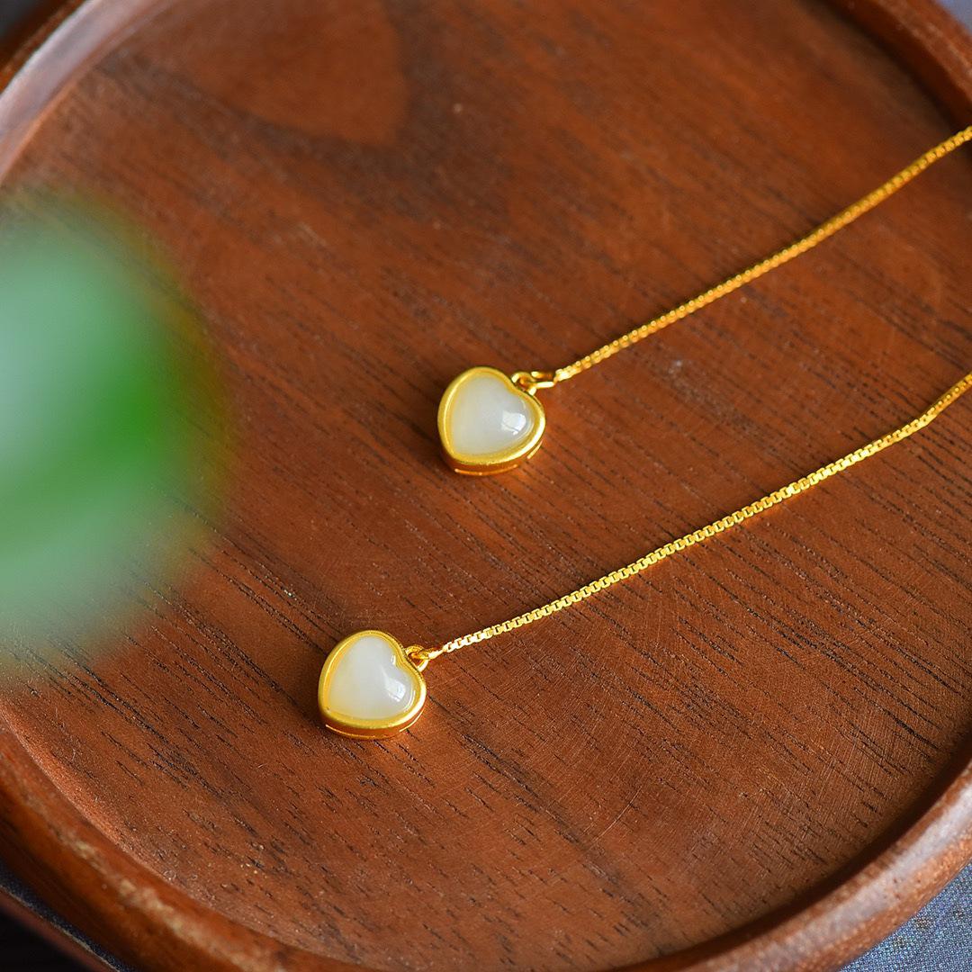 

Heart-Shaped Jade Earrings with 925 Silver Gold-Plated Threads 925 Silver