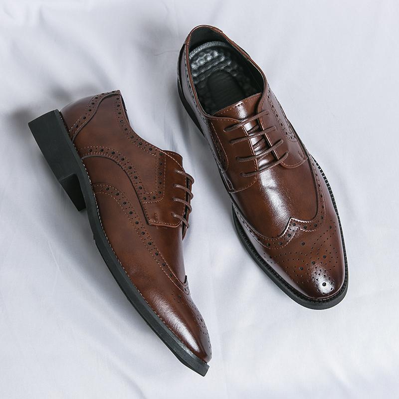 Classic Men's Brogue Leather Shoes Stylish Wingtip Oxford Dress Shoes for Formal & Casual Occasions Comfortable & Durable