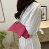 2025 New Niche Ins Fashion Chain Crossbody Small Bag Women's Design Shoulder Underarm Bag Foreign Style Small Square Bag