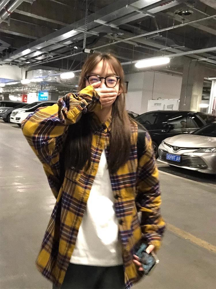Women's Casual Red Plaid Retro Jacket: Loose, Versatile, Spring Outerwear
