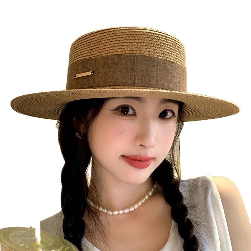 Hepburn-style French flat-top straw hat for women, summer seaside vacation beach hat, Japanese-style UV protection sun hat