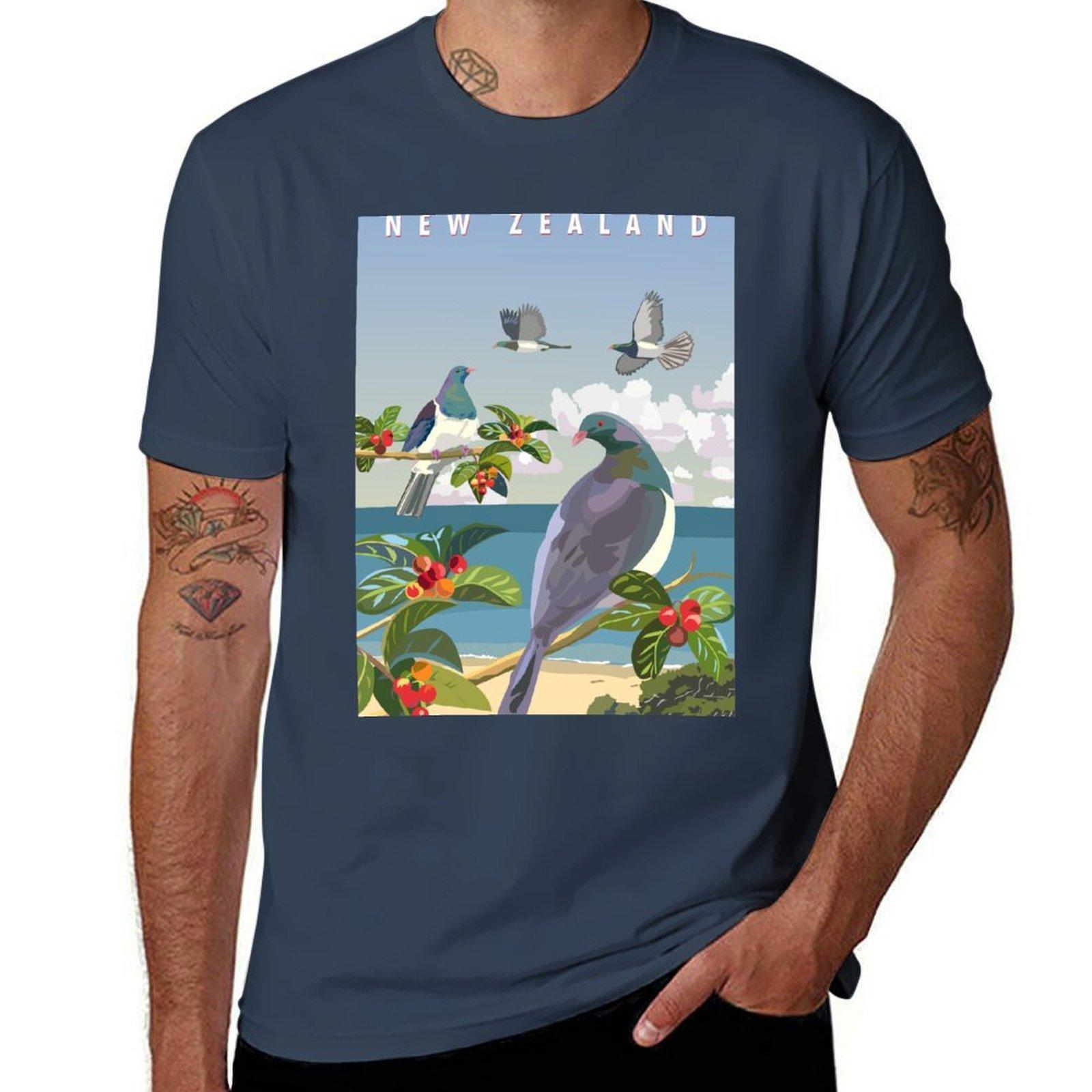 

Kereru New Zealand TShirt Lightweight Hiking TShirt S