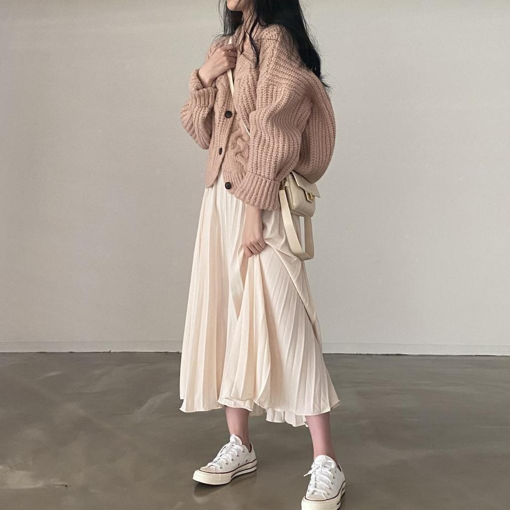 Women's Knitted Sweater V-neck Bubble Sleeve Linen Pattern Loose Knit Cardigan Sweater Coat for Women