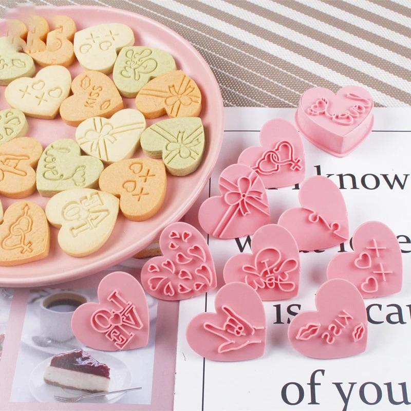 10Pcs Valentine's Day Cookie Embosser Mold Cartoon Heart Love Pattern Cookie Cutters Wedding Party Fondant Cake Decorating Tools