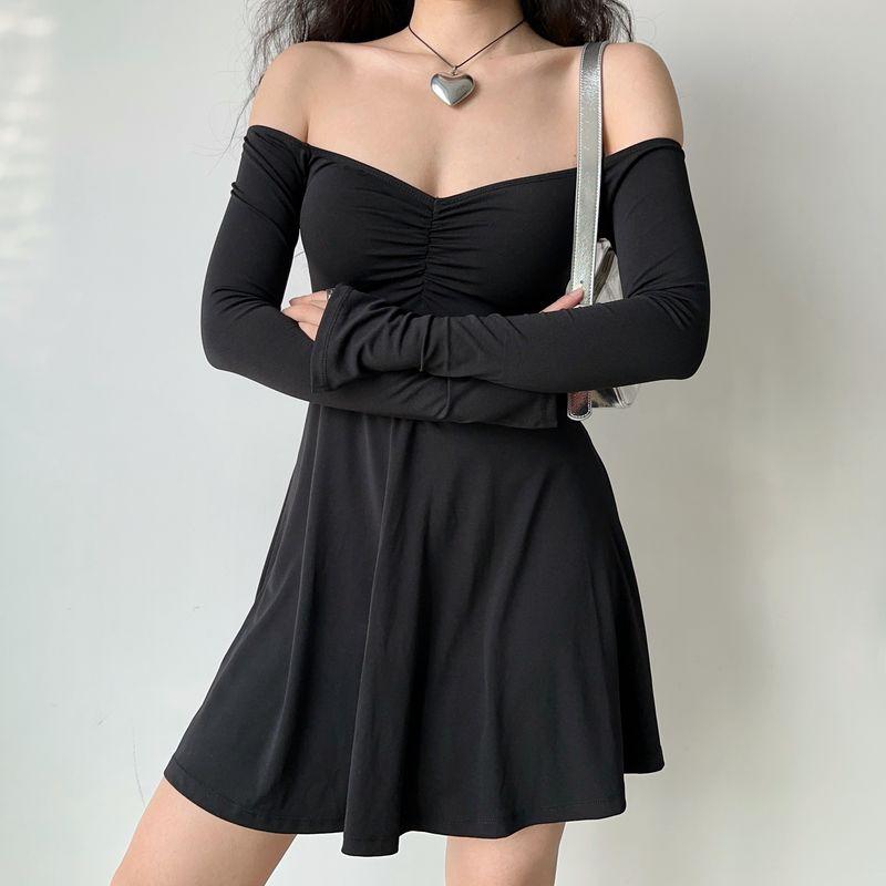 

Платье Go Girl Go винного цвета, приталенного силуэта, с длинными рукавами Black(Actual inventory) S