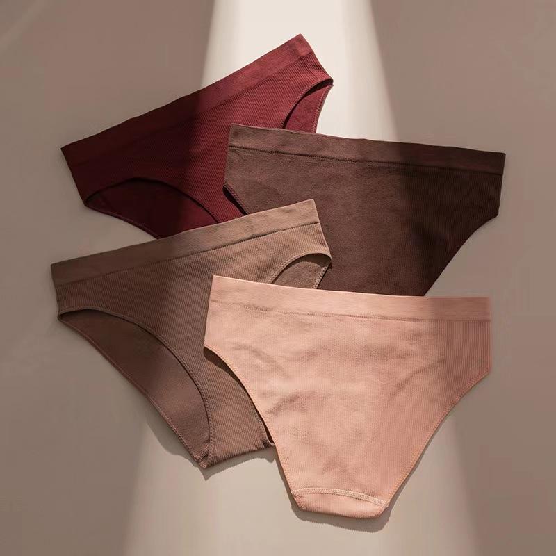 Nahtlose, hautfreundliche, atmungsaktive Damenunterwäsche aus reiner Baumwolle im Schritt, niedrige Taille, große Größe, sexy, hüftumwickelte, bequeme, dünne Sport-Slips