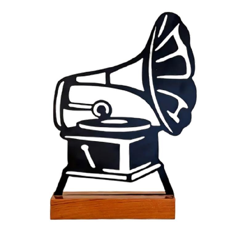 Artistic Metal Note On Wooden Base Stylish Room Decoration Ideal For Gift And Display