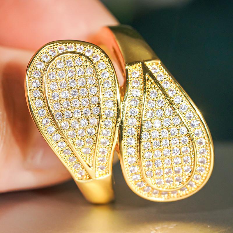 Huitan Geometric Shaped Women Ring Luxury Gold Color Wedding Lady Fashion Accessories Party Charming Jewelry Full Shining CZ