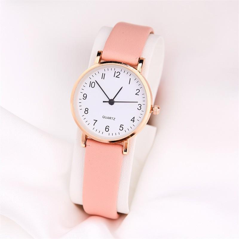 Reloj de Cuarzo para Mujer: Correa de cuero simple y elegante