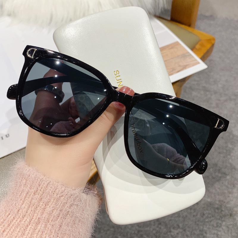 New Men's and Women's Trendy Polarized D-Shaped Sunglasses