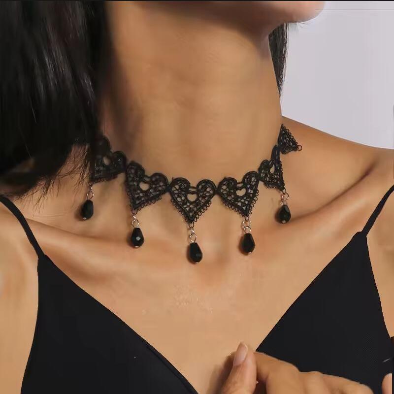 Gothic Black Lace Necklace for Women Steampunk Water Drop Choker Necklaces Girls Party Jewelry Gift