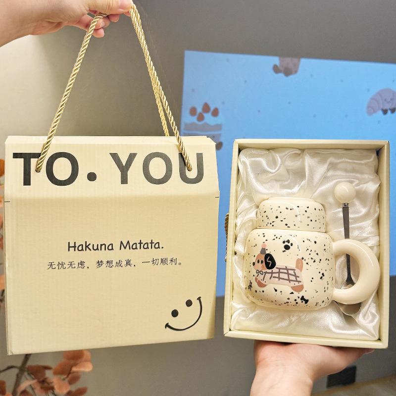 Souvenir Mädchen Niedlicher Keramikbecher mit Deckel Narzisse Welpe Wasserbecher Praktischer Becher Herren Kaffeetasse Geschenk