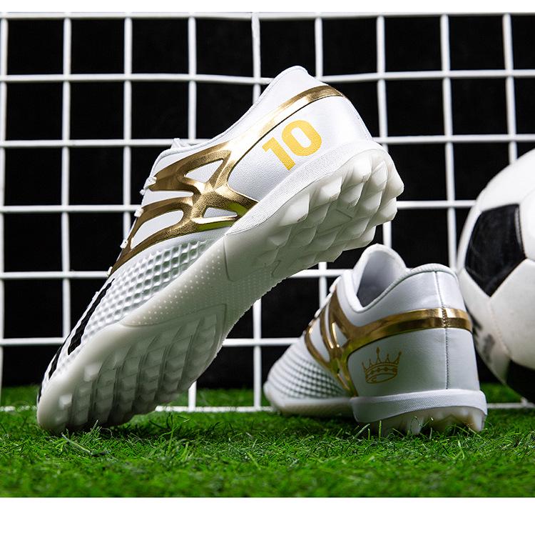 Unisexové tréninkové kopačky pro teenagery a mládež