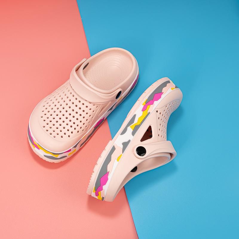 Fashion Clogs Women Sandals Casual Shoes EVA Lightweight Sandals Unisex Colorful Shoes For Summer Beach Sandals